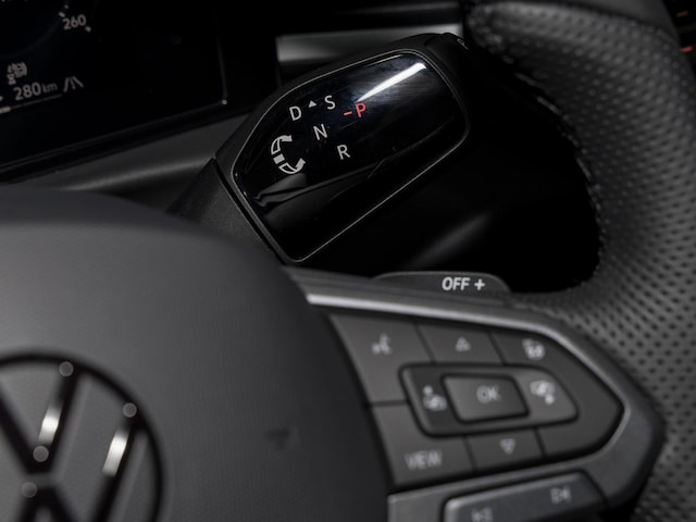 Volkswagen T-Roc 1.5 eTSI DSG R-Line