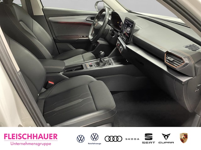 Cupra Formentor 1,5 TSI ACC LED DAB Tel.-Vorb. Temp Keyless USB PDC BT El. Heckklappe