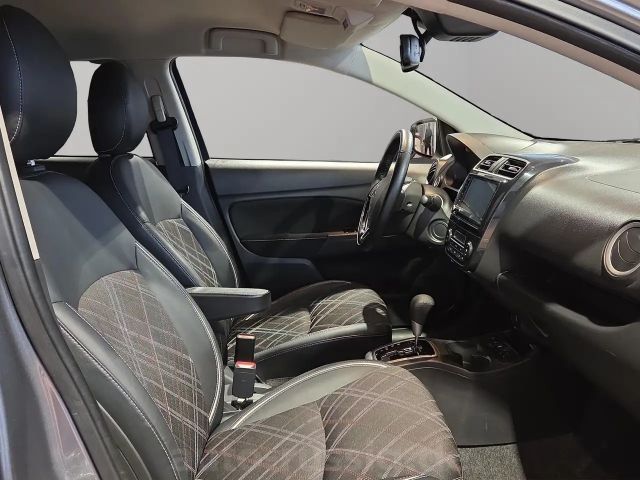 Mitsubishi Space Star Star