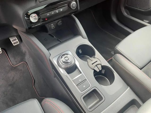 Ford Kuga Plug in Hybrid ST Line X