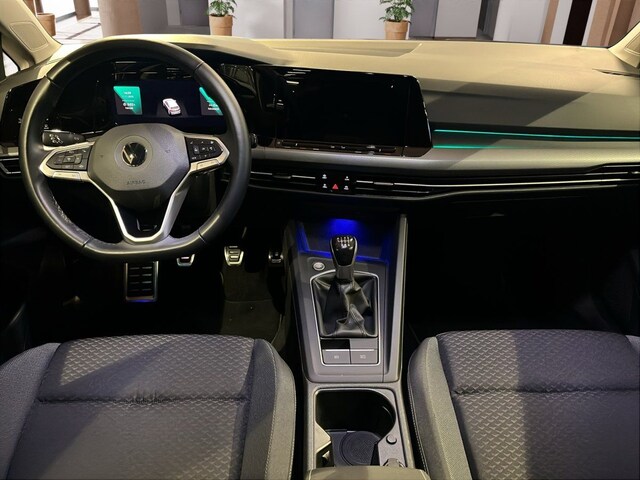 Volkswagen Golf Life