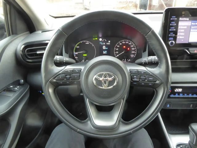 Toyota Yaris Hatchback Hybride VVT-i