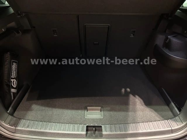 Skoda Karoq 1.5 TSI Tour