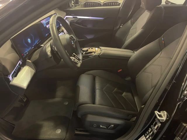 BMW 520 520d M-Sport Touring xDrive