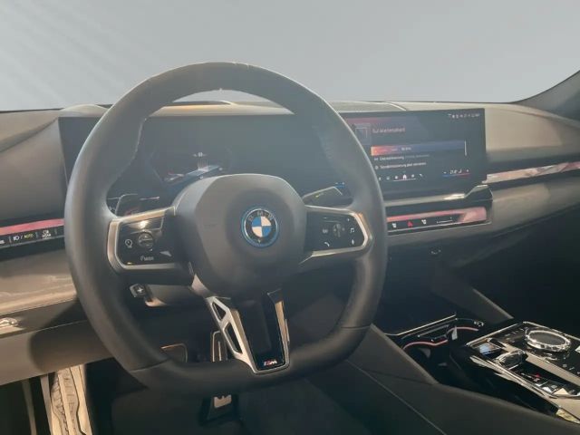 BMW i5 M-Sport Sedan eDrive40