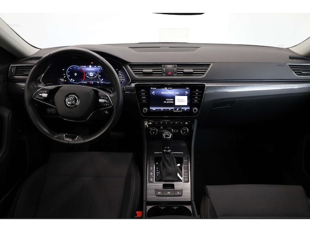 Skoda Superb 2.0 TDI Combi Style Style