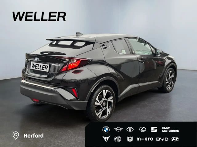 Toyota C-HR Hybride Team D