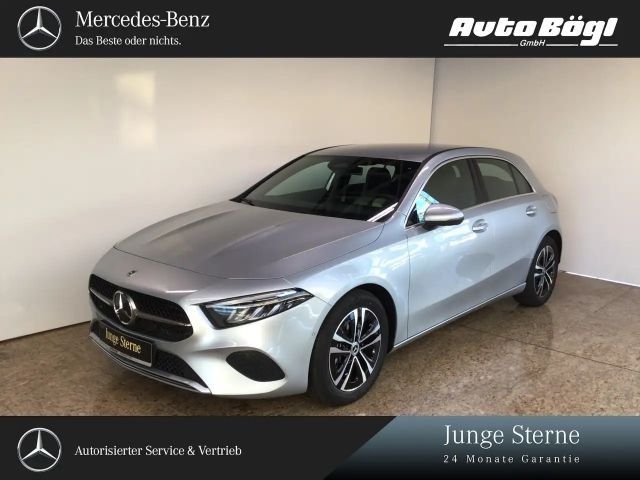 Mercedes-Benz A 200 Progressive