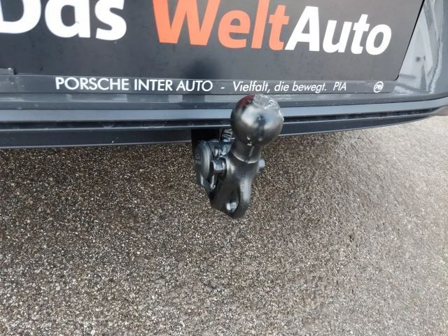 Volkswagen Golf DSG eHybrid