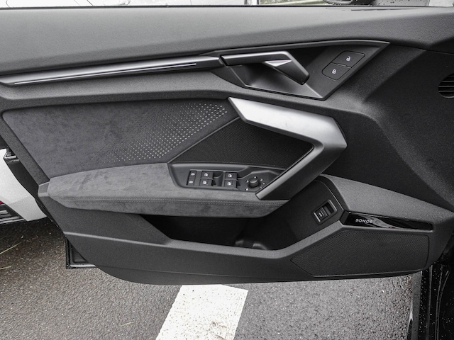 Audi RS3 Quattro S-Tronic Sedan