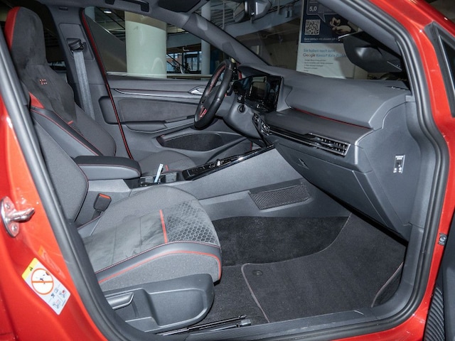 Volkswagen Golf 2.0 TSI GTI Golf VIII Style