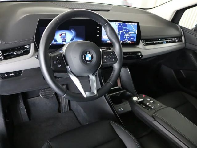 BMW 220 220i Active Tourer