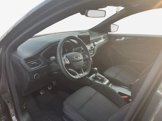 Ford Focus EcoBoost ST Line Wagon