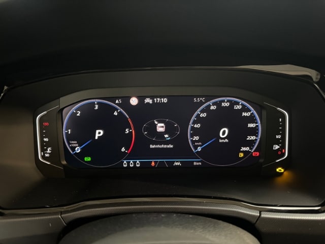 Volkswagen Touran DSG R-Line