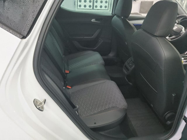 Seat Leon 1.5 eTSI DSG FR-lijn Plus