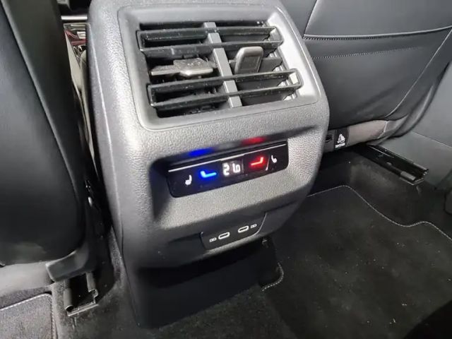 Volkswagen Tiguan 4Motion DSG R-Line