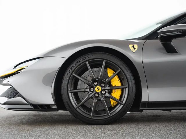 Ferrari SF90 Stradale