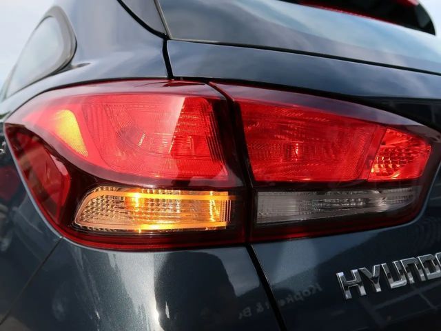 Hyundai i30 Hybrid Trend