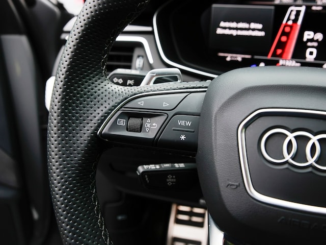 Audi RS4 Avant Quattro