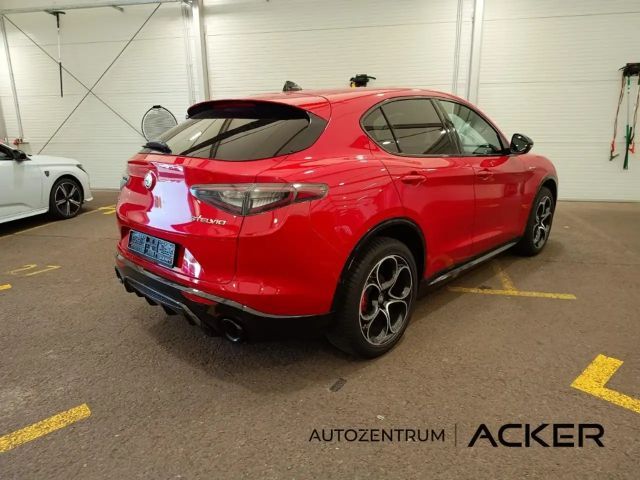 Alfa Romeo Stelvio Q4 Veloce
