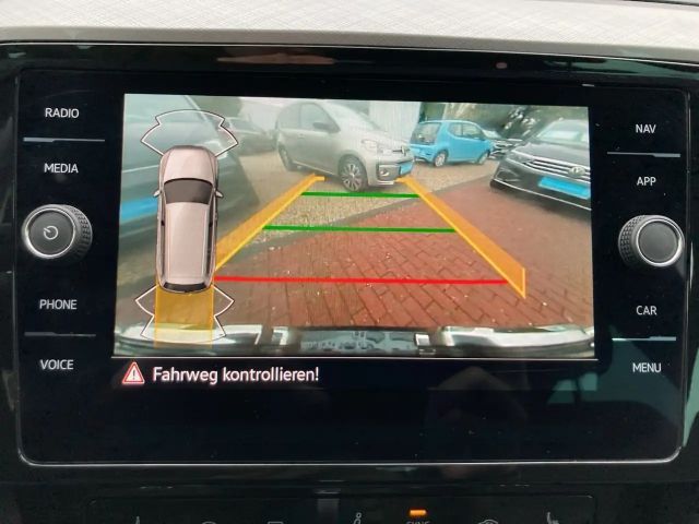 Volkswagen Passat 2.0 TDI Business DSG Variant