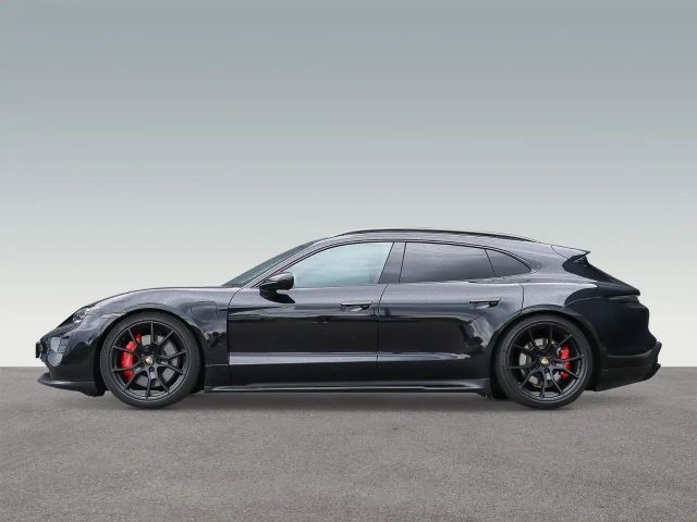Porsche Taycan GTS Sport Turismo