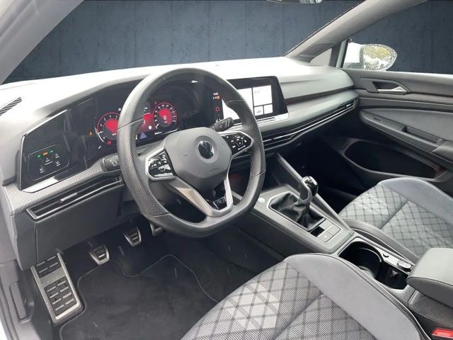 Volkswagen Golf 1.5 TSI R-Line