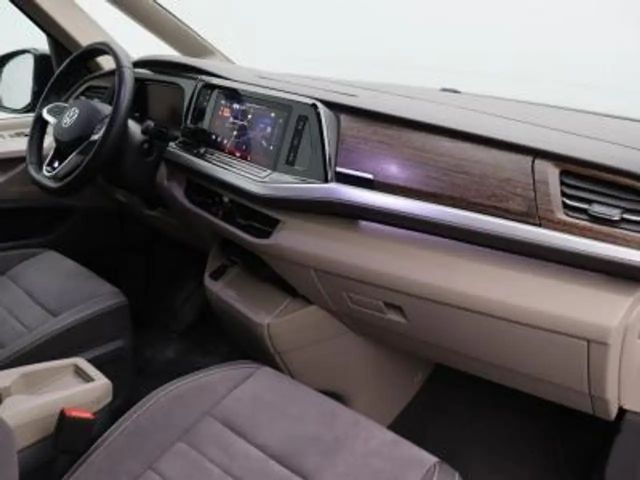 Volkswagen Multivan 2.0 TDI DSG Style T7