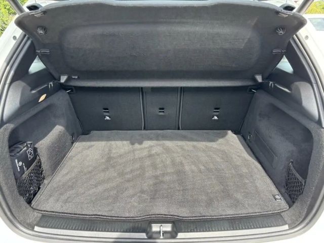 Mercedes-Benz B 200 B 200 d