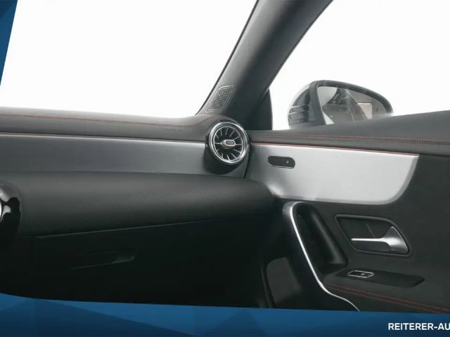 Mercedes-Benz CLA 200 Shooting Brake