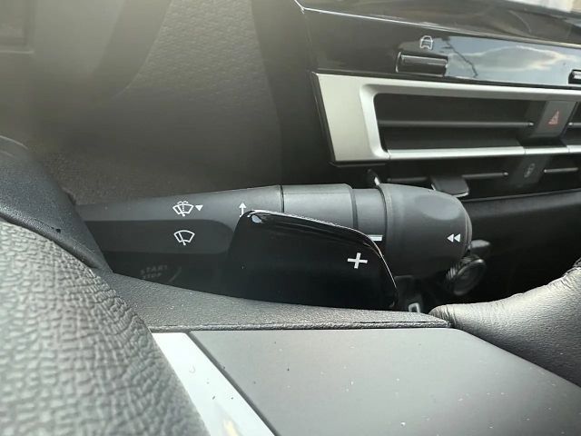 Citroën C4 Hybrid Max