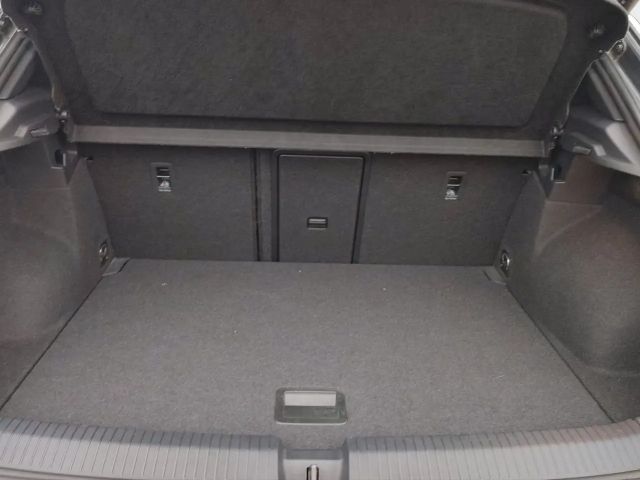 Volkswagen T-Roc 1.5 TSI DSG R-Line Sport