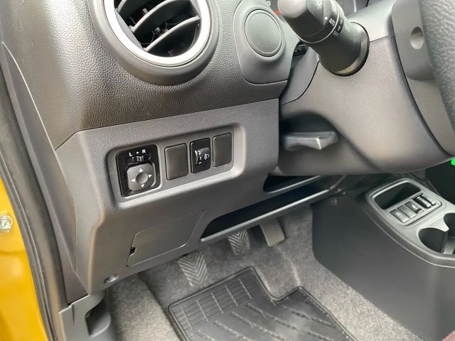 Mitsubishi Space Star Star