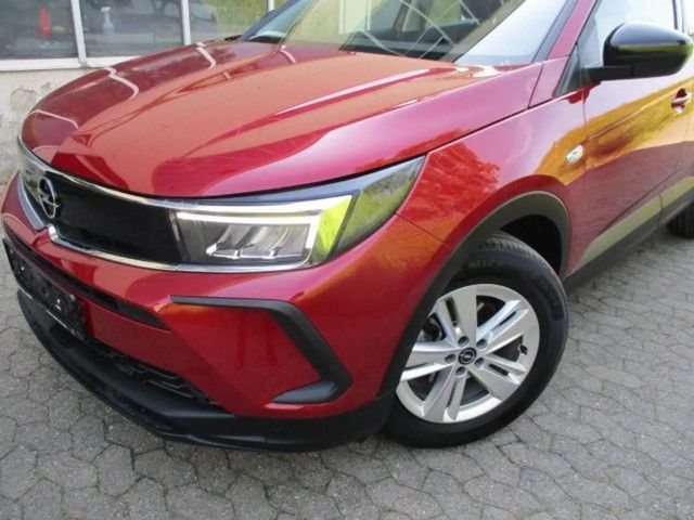 Opel Grandland X 1.2 Turbo business+