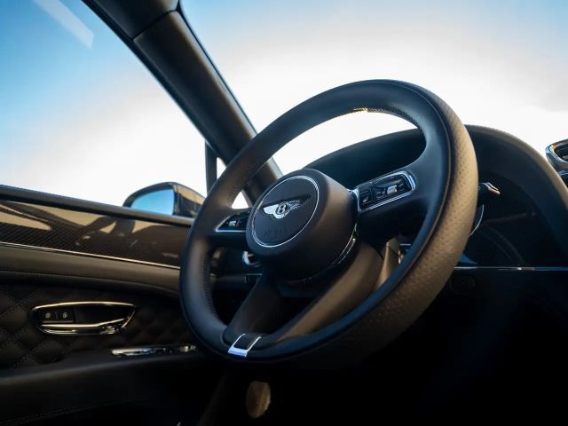 Bentley Bentayga V8
