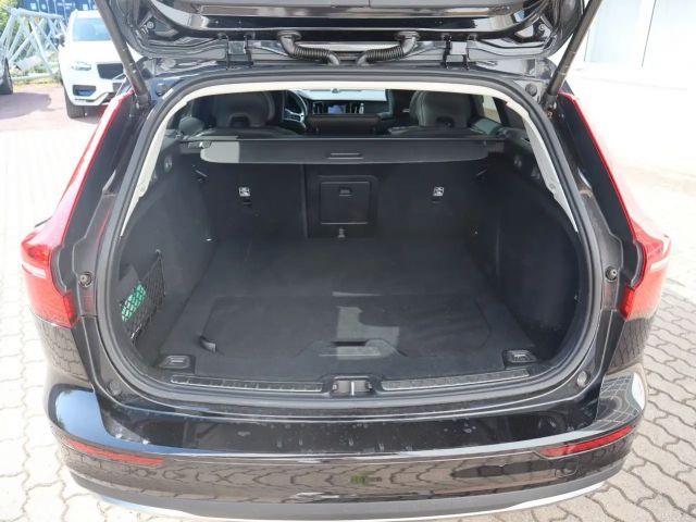 Volvo V60 Cross Country B4 Cross Country