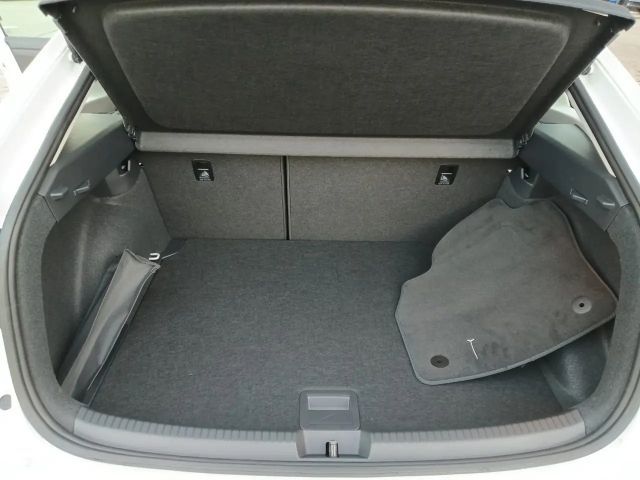 Volkswagen Taigo 4Me TSI