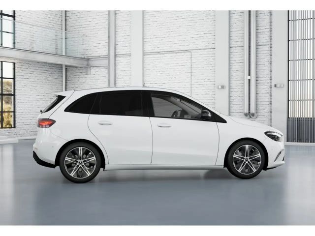 Mercedes-Benz B 180 Sedan