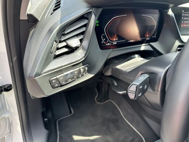 BMW 118 Sedan Sport Line