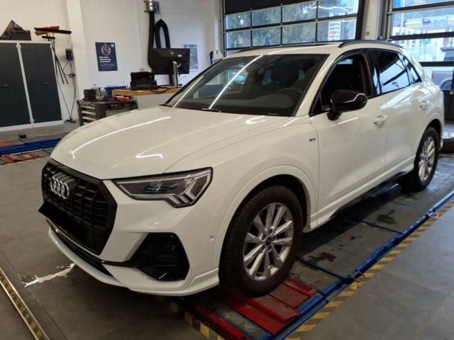 Audi Q3 40 TDI Quattro S-Tronic
