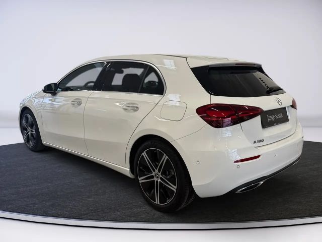 Mercedes-Benz A 180 Hatchback