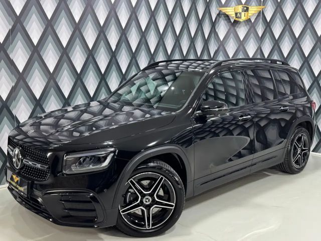 Mercedes-Benz GLB 180 AMG Line