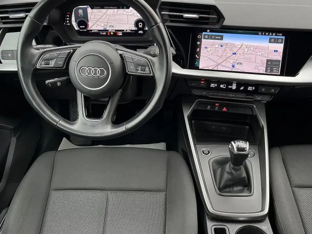 Audi A3 30 TDI Sedan