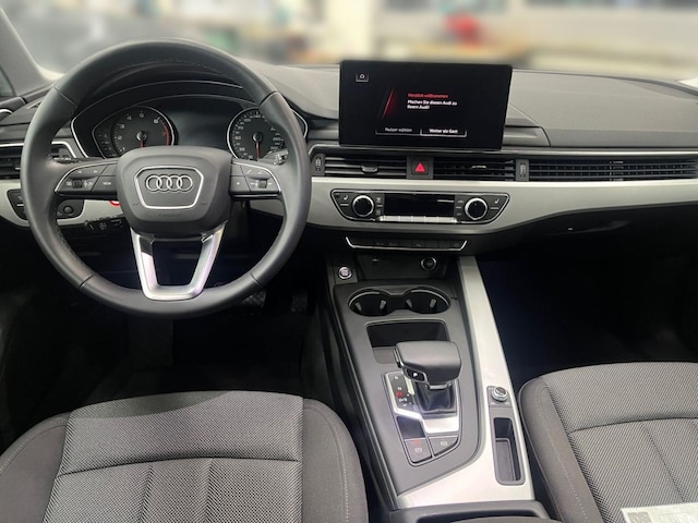 Audi A4 35 TFSI Avant S-Tronic