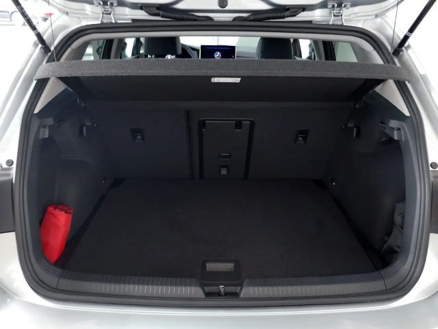 Volkswagen Golf 1.5 eTSI DSG Golf VIII