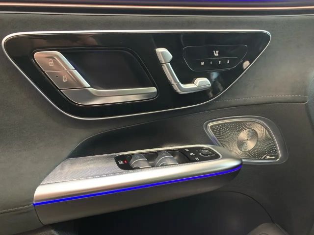 Mercedes-Benz EQE 4MATIC+ 53 AMG Line Sedan