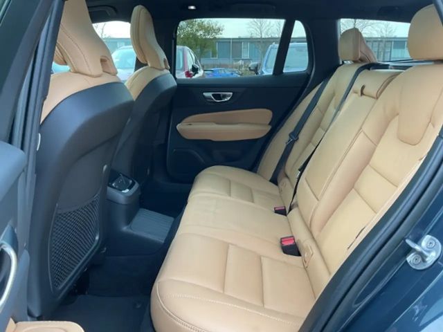 Volvo V60 AWD Bright Plus T6