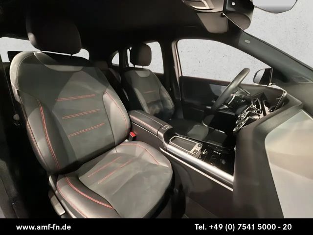 Mercedes-Benz GLA 200 AMG Line