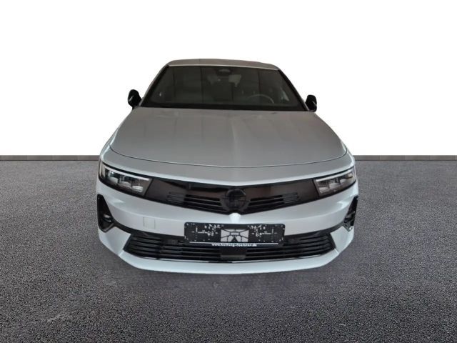 Opel Astra GS-Line Grand Sport