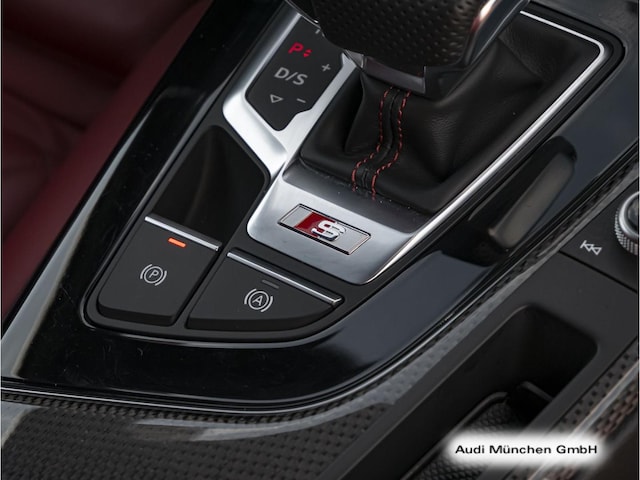 Audi S4 Avant Quattro